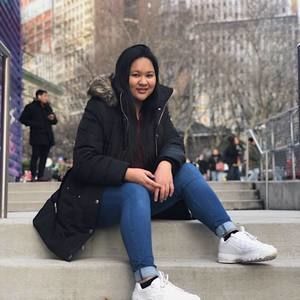 Meet your Posher, Nicole